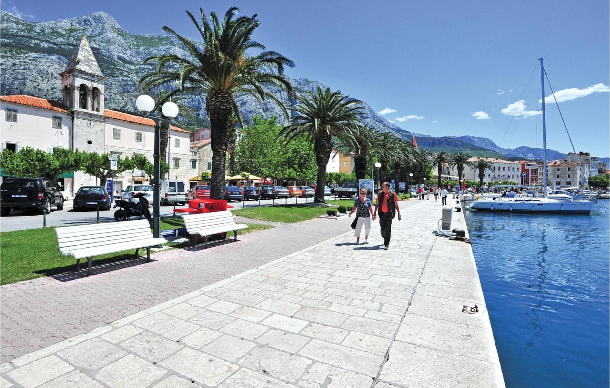 Stunning Apartment In Makarska With Wifi Zewnętrze zdjęcie